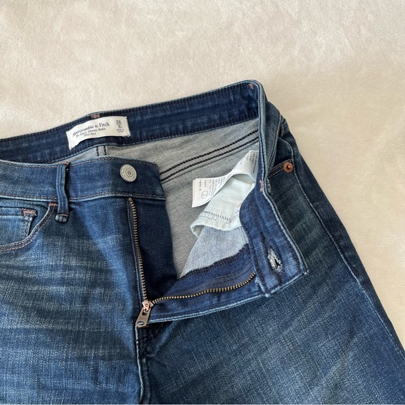 Abercrombie & Fitch Super Skinny Ankle Mid Rise Jeans - Picture 5 of 11